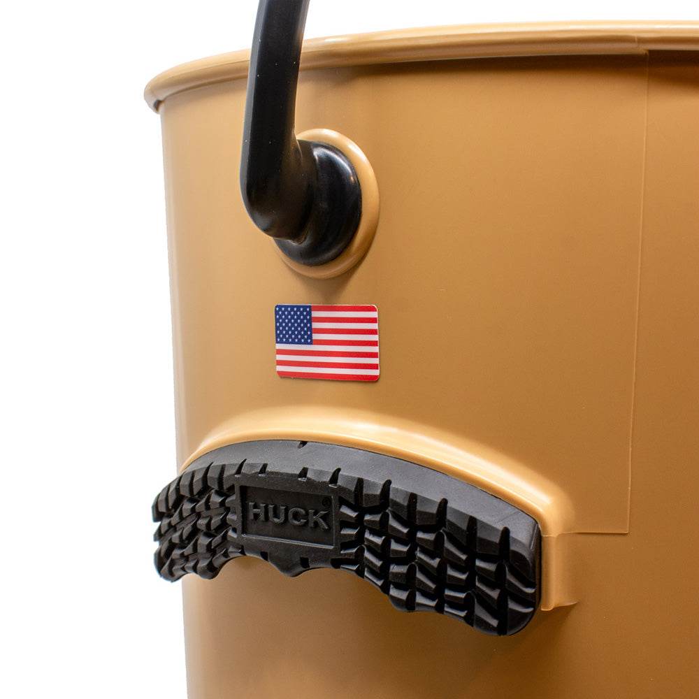 Performance Bucket - Black n' Tan - Tan with Black Handle