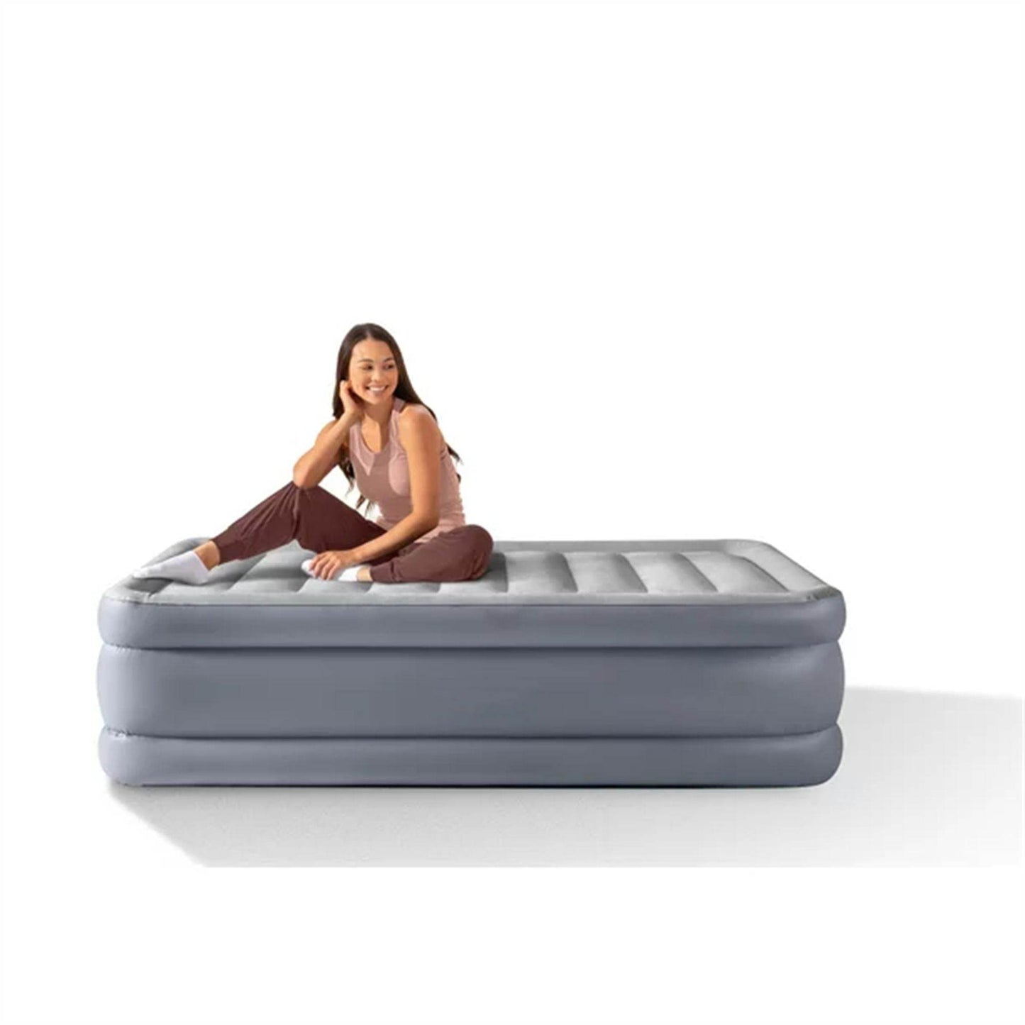 20" Dura-Beam Deluxe Raised Air Mattress with Built-in Pump